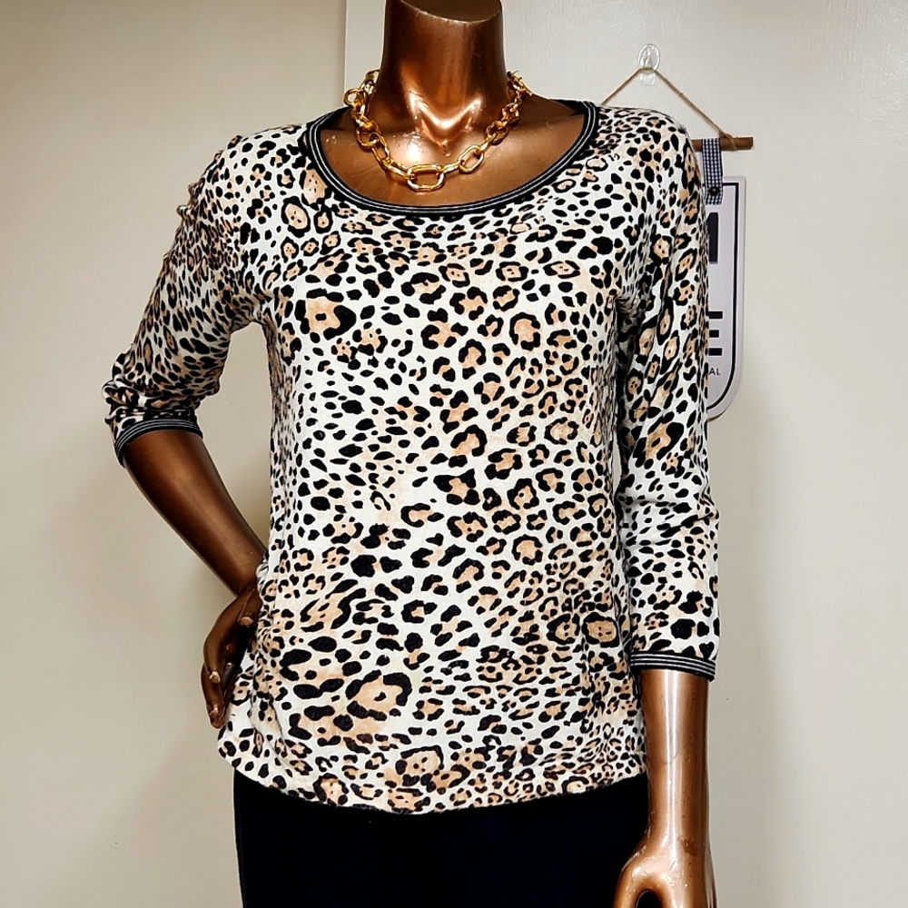 Cheryl Noloh Windridge Animal Print Knit Blouse Size Medium